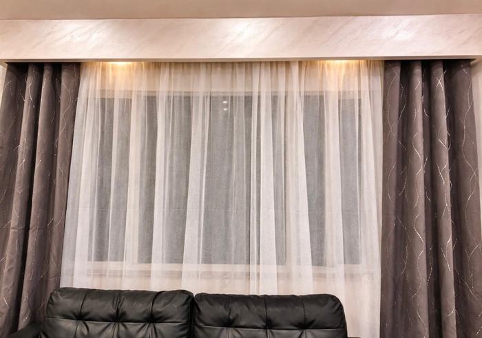 Wave-fold curtains